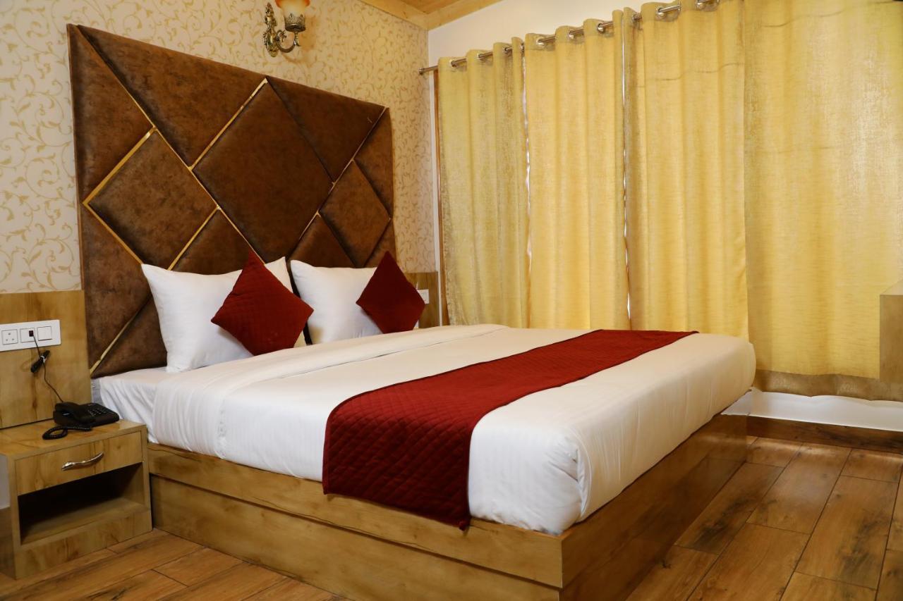 Dee Ess Residency Bed and Breakfast Shimla Eksteriør billede